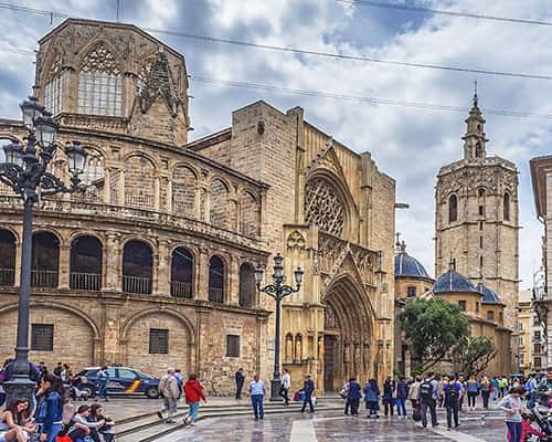 plaza de virgen 500x400